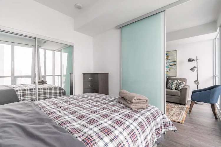 2BR Executive Suite Financial District