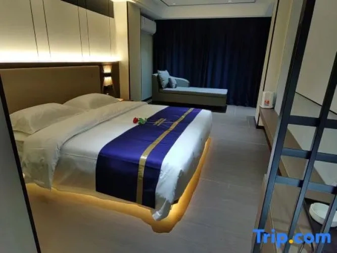 Comfort room
