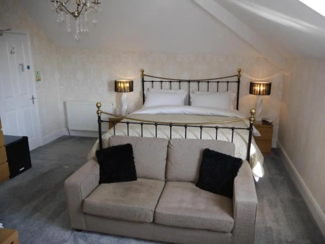 Deluxe Double Suite