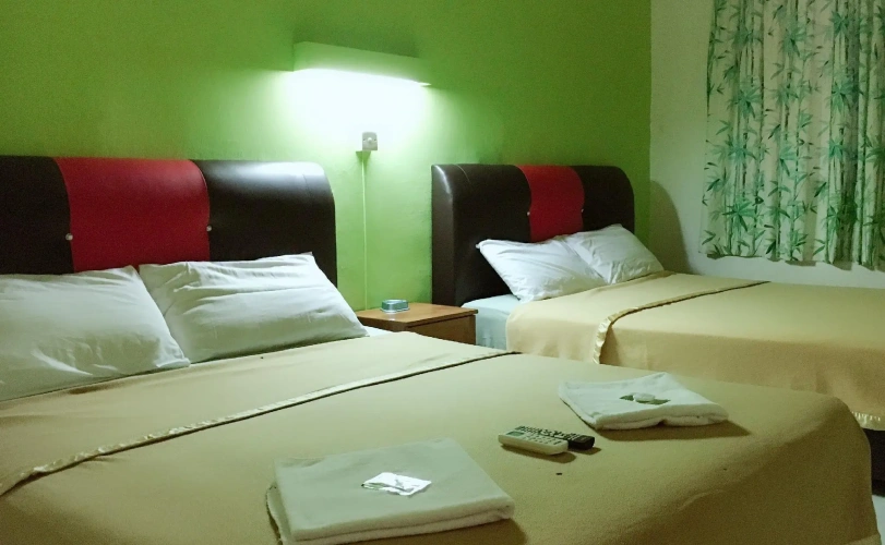 2 Bedrooms Apartment