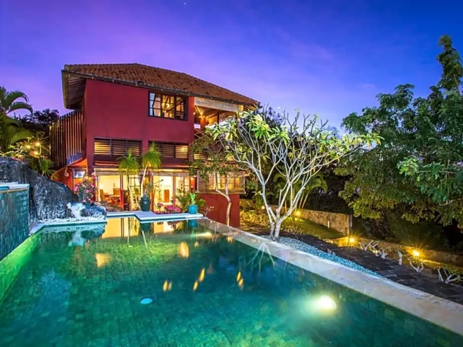 2 Bedrooms Double Villa