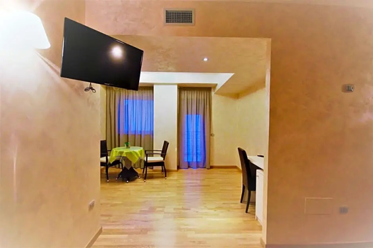 Irocchi Hotel