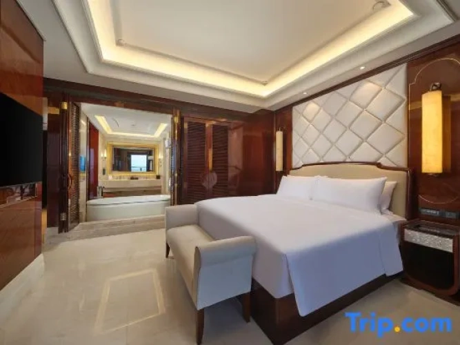 Deluxe Double Suite