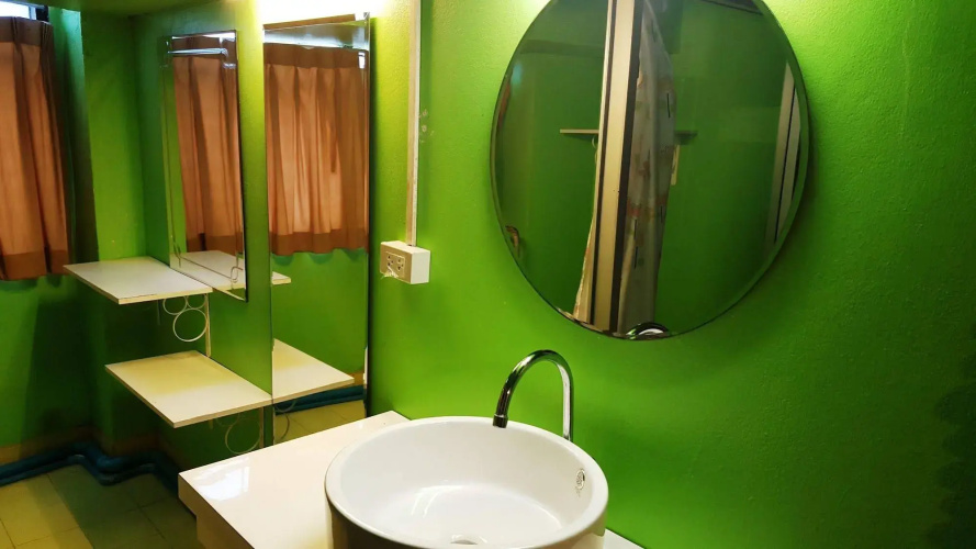 Chaweng Palace Hotel