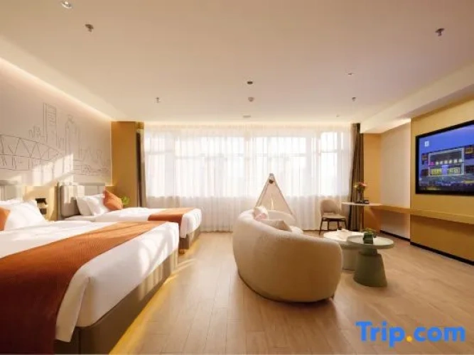 Standard Twin Family room