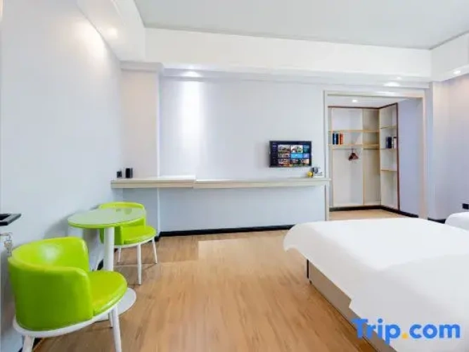 Deluxe Double Suite