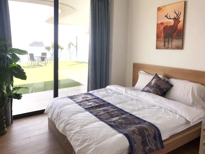 Hulusea Hotel Resort
