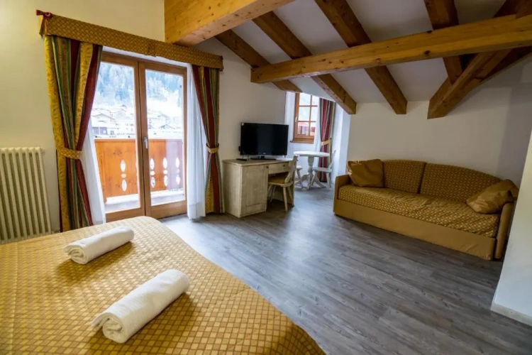 Deluxe Double room with balcony