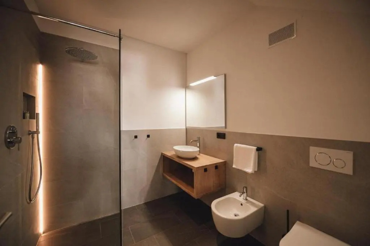 Pitzner - Winery & Suites