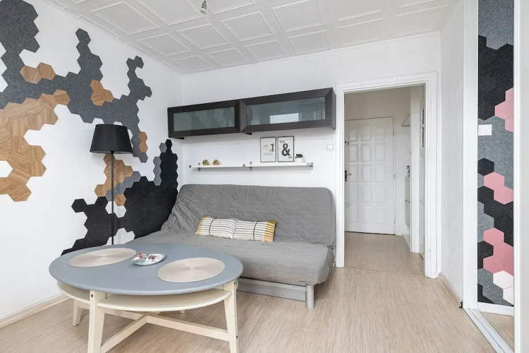 RentPlanet - Przy Parku Mirowskim