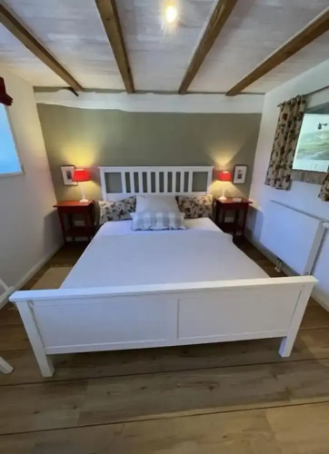 Up Here Comfortable Holiday Residence