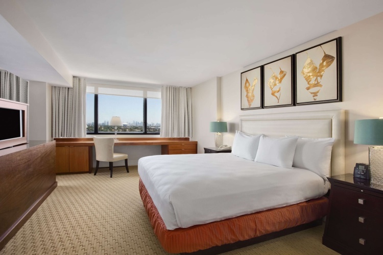 Hilton Miami Airport Blue Lagoon photo 8