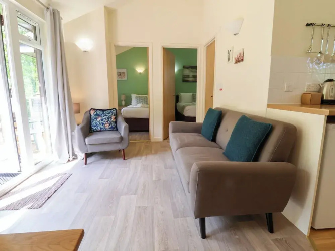 Chalet Log Cabin L6