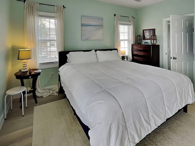 Otter Oasis by Topsail Realty