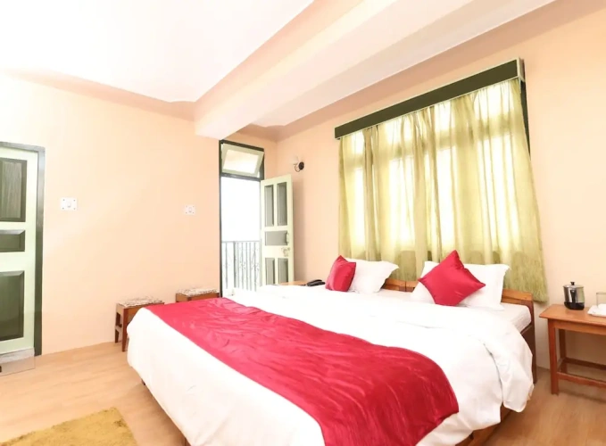 Deluxe room with balcony