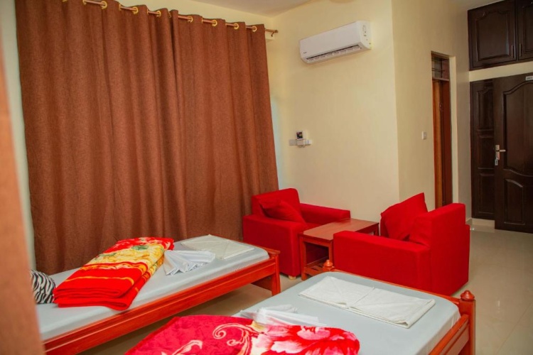 Economy Triple room