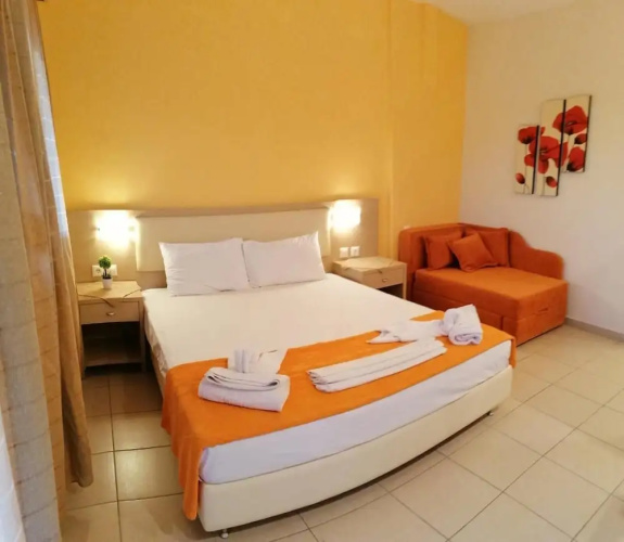 Decauville Hotel