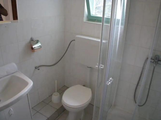 Simplistic Apartment in Jezera With Garden