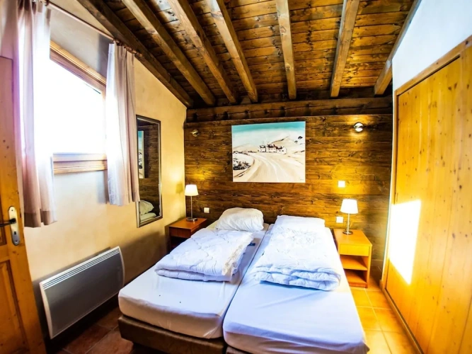 3 Bedrooms Classic Chalet