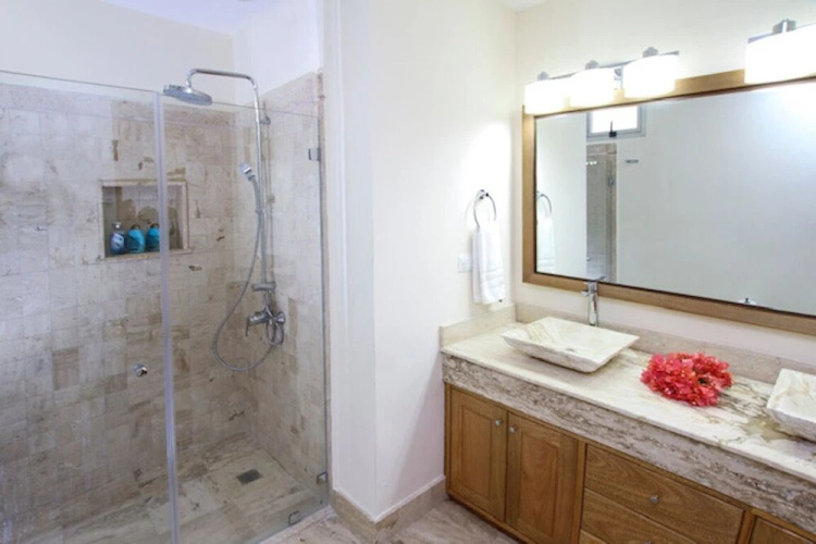 Spacious 3 BDR Fully-equipped Condo With Pool and Golf View
