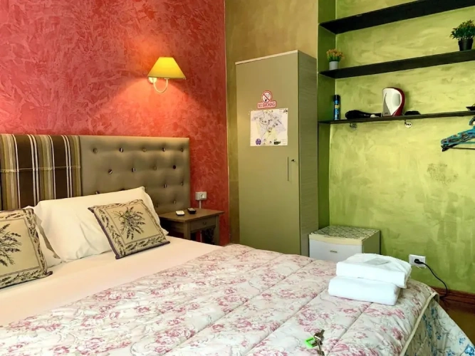 1 Bedroom Standard Double room with city view
