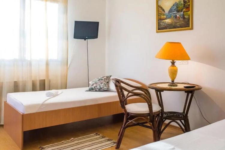 Apartment Mande