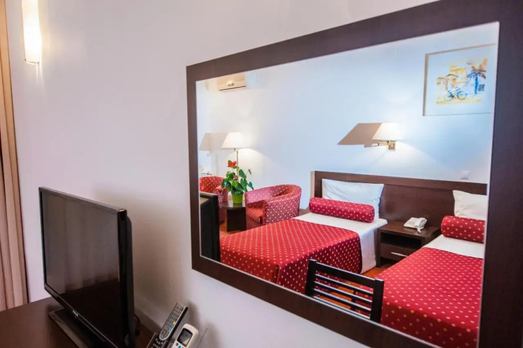Hotel Mon Jardin