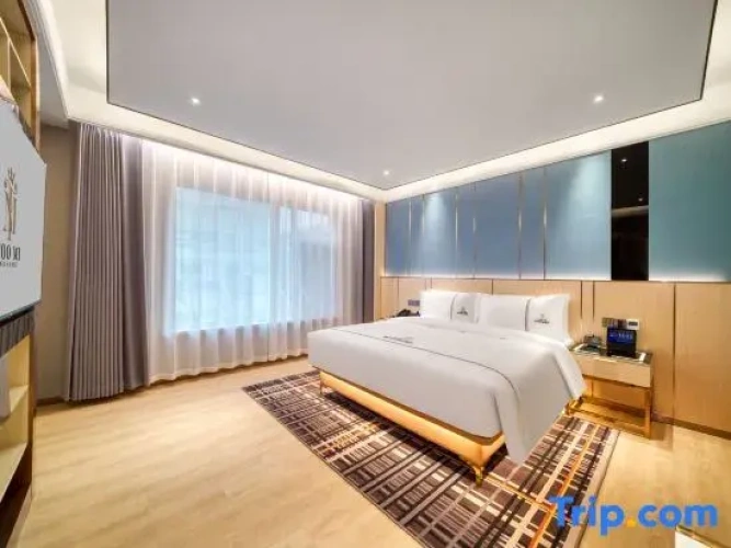2 Bedrooms Suite