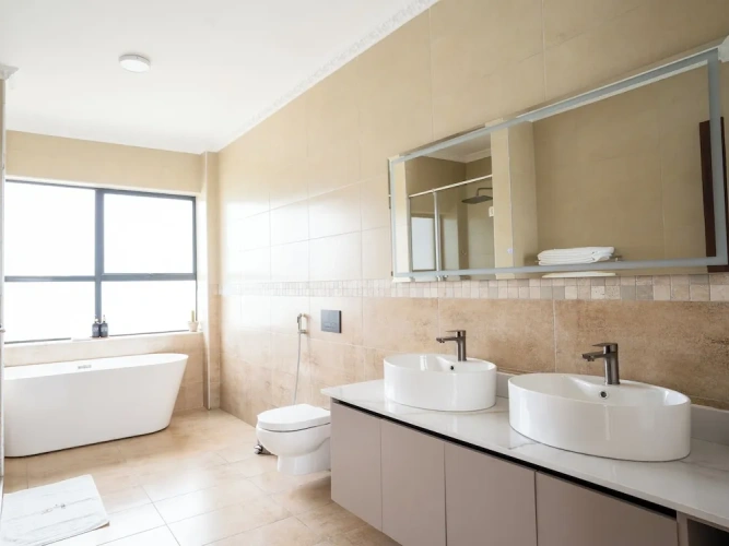 2 Bedrooms Superior Apartment with balcony and with lake view