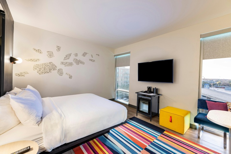 Aloft Savannah Downtown Historic District photo 7