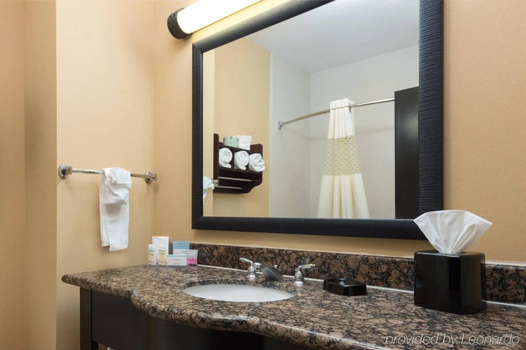 Hampton Inn