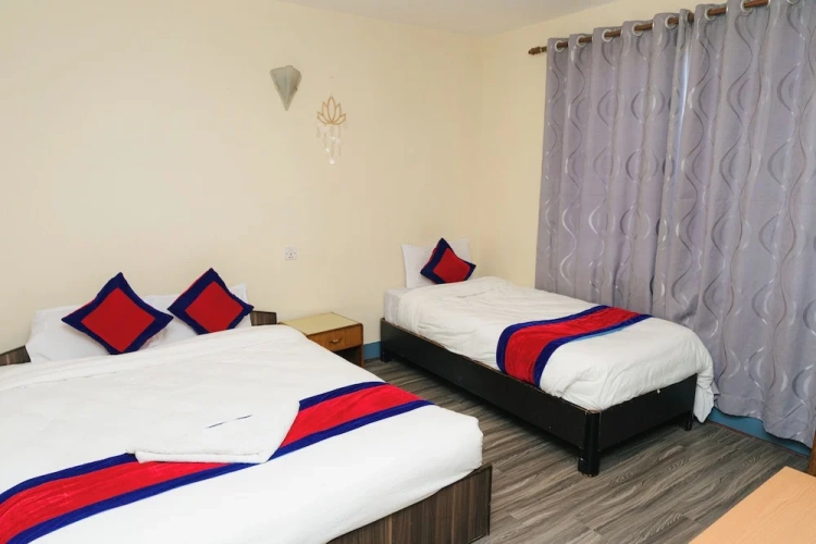 Economy Triple room
