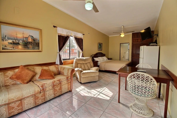 Suite with balcony