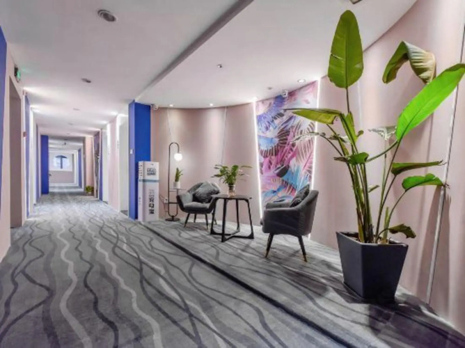 Pearl River No.1 River View Hotel