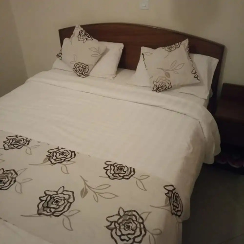 Skyline Hotel & Suites
