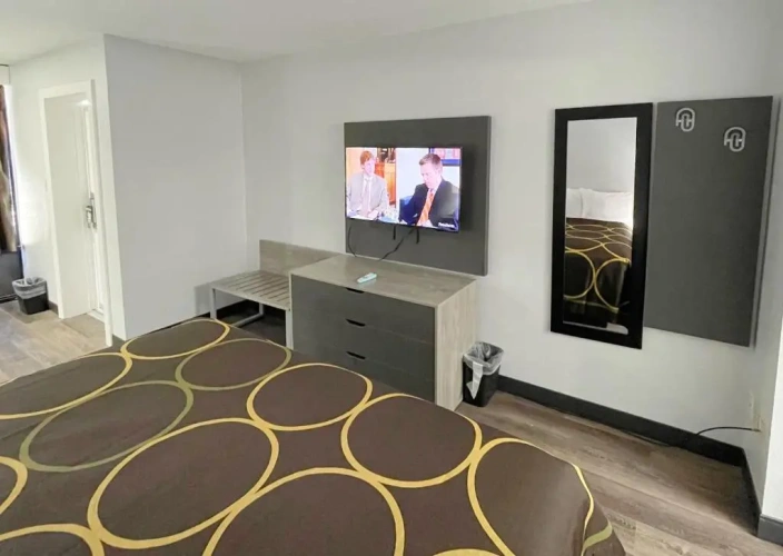 Standard Sextuple room