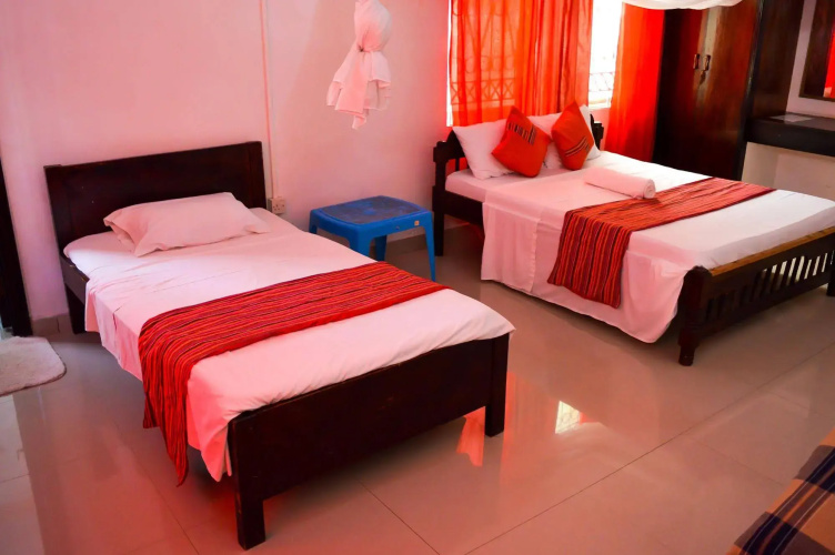 Sanana Hotel