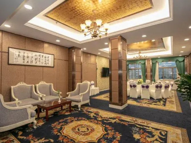Huchuan Hotel
