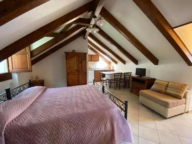 Standard Triple room with mountain view