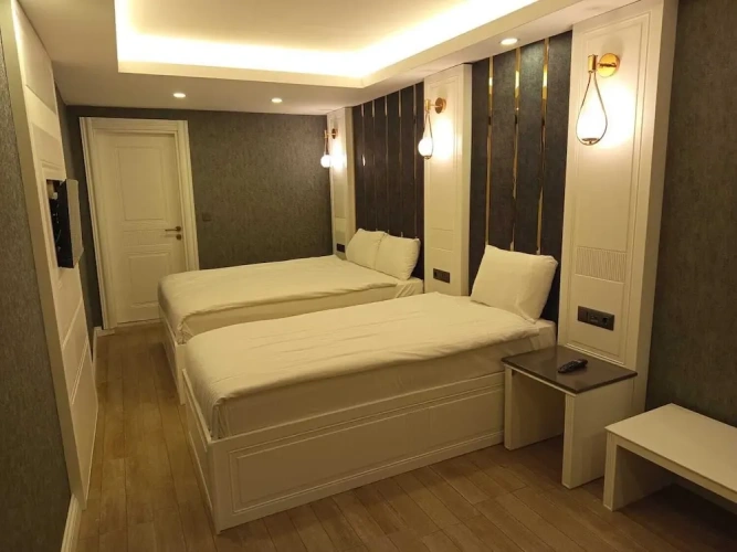 Economy Triple room