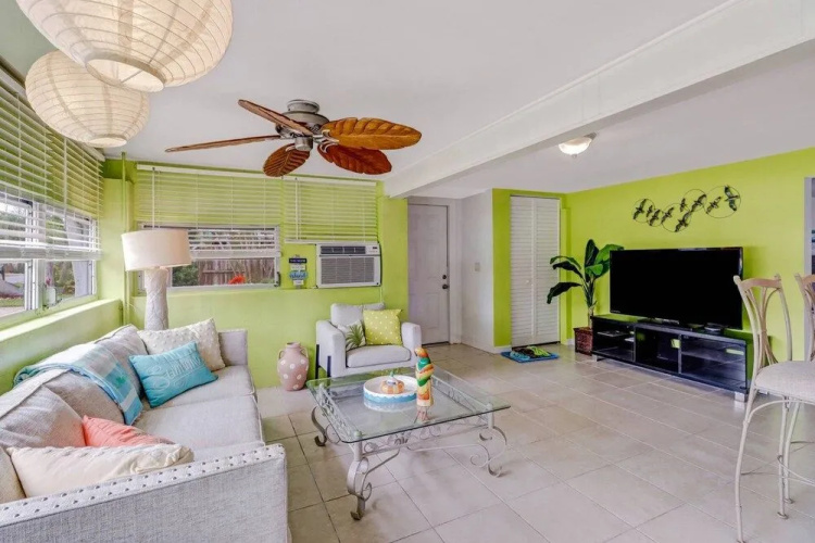 116 Bay Mar Dr