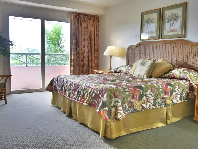 Castaways Resort and Suites
