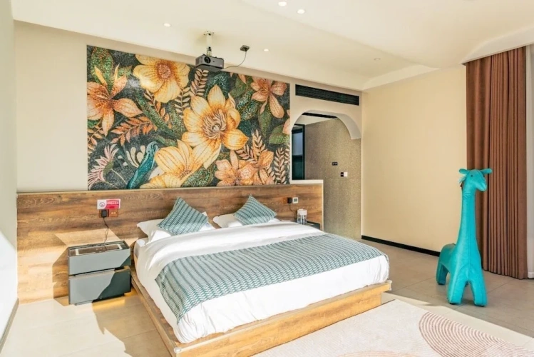 Classic Double Suite with courtyard view