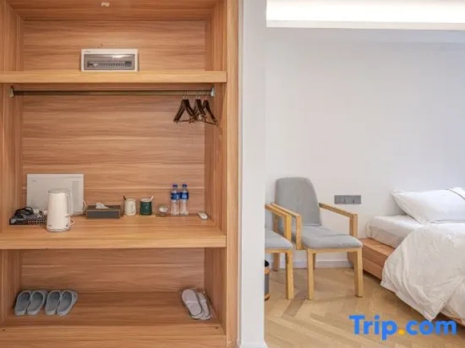 2 Bedrooms Standard Suite
