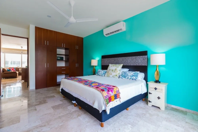 Standard room with balcony