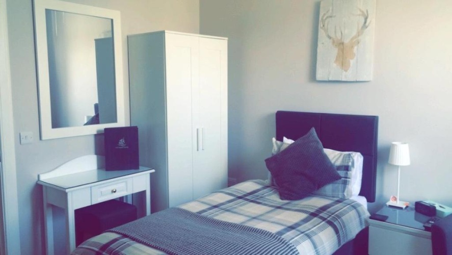 Standard Single room