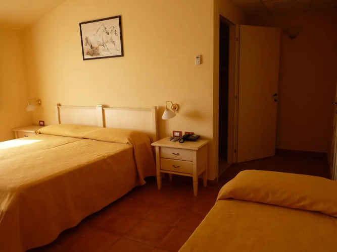 Hotel Marie Claire