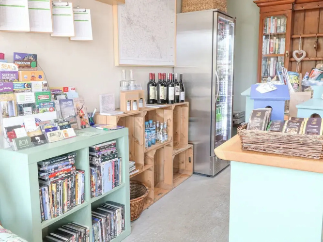 Damsel Shepherds Hut