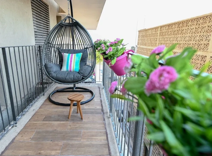 Apartment with balcony