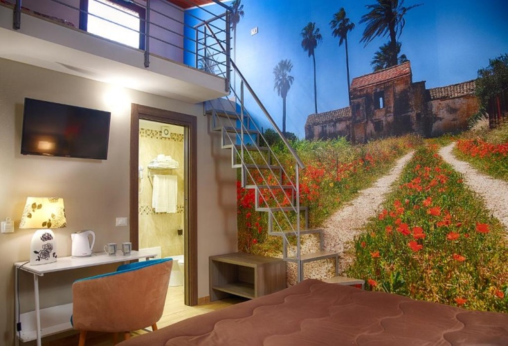 Standard Triple room